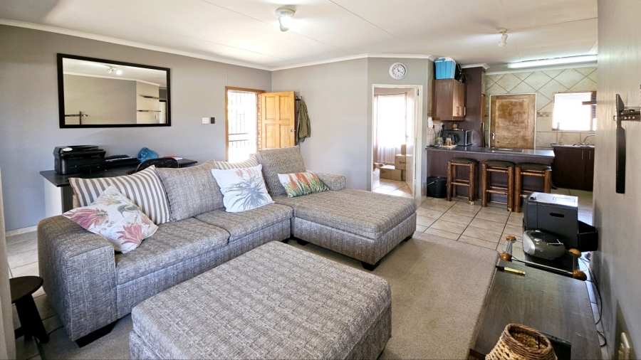 2 Bedroom Property for Sale in Hillside Free State